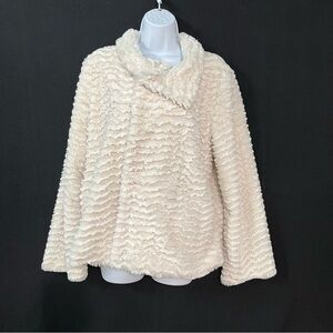 Patagonia Pelage coat L large Ivory white Faux fur Plush womens jacket. Full zip